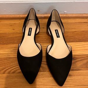 Women’s Nine West Black Flats Size 8.5 - Worn Once